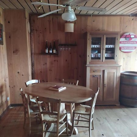 Hotel Le Saloon Chazey-sur-Ain Esterno foto